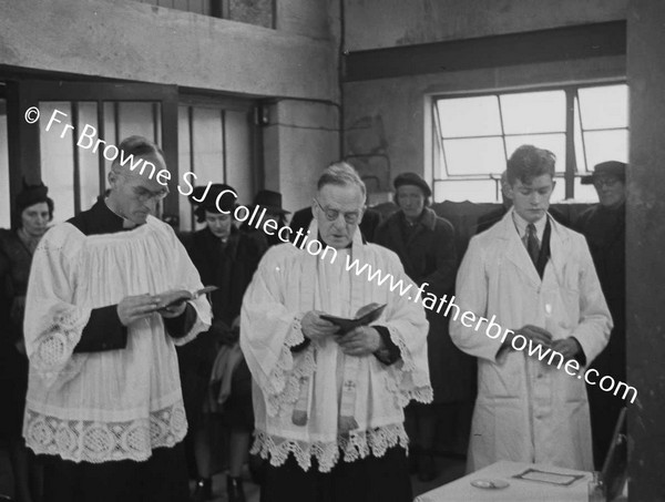 MOUNTMELLICK PRODUCTS LTD:V.REV FR.BURBAGE P.P.V.F.& REV.C.O'CONNOR DON.S.J. BLESSING THE FACTORY